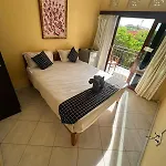 Sari Buana Bed & Breakfast